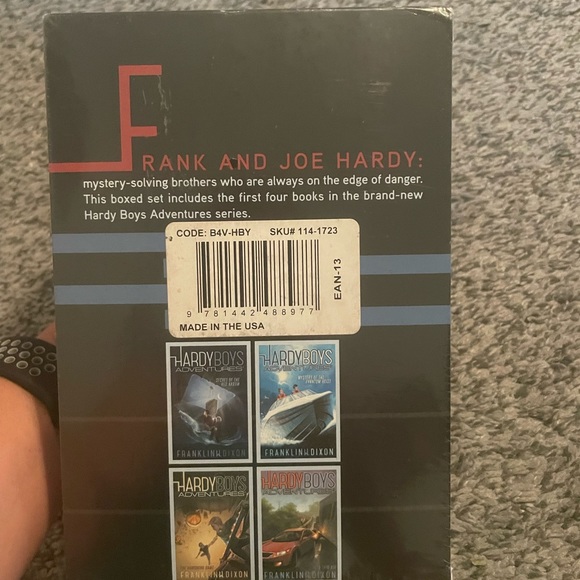 Hardy Boys and Ghosthunters Bundle - Picture 8 of 10